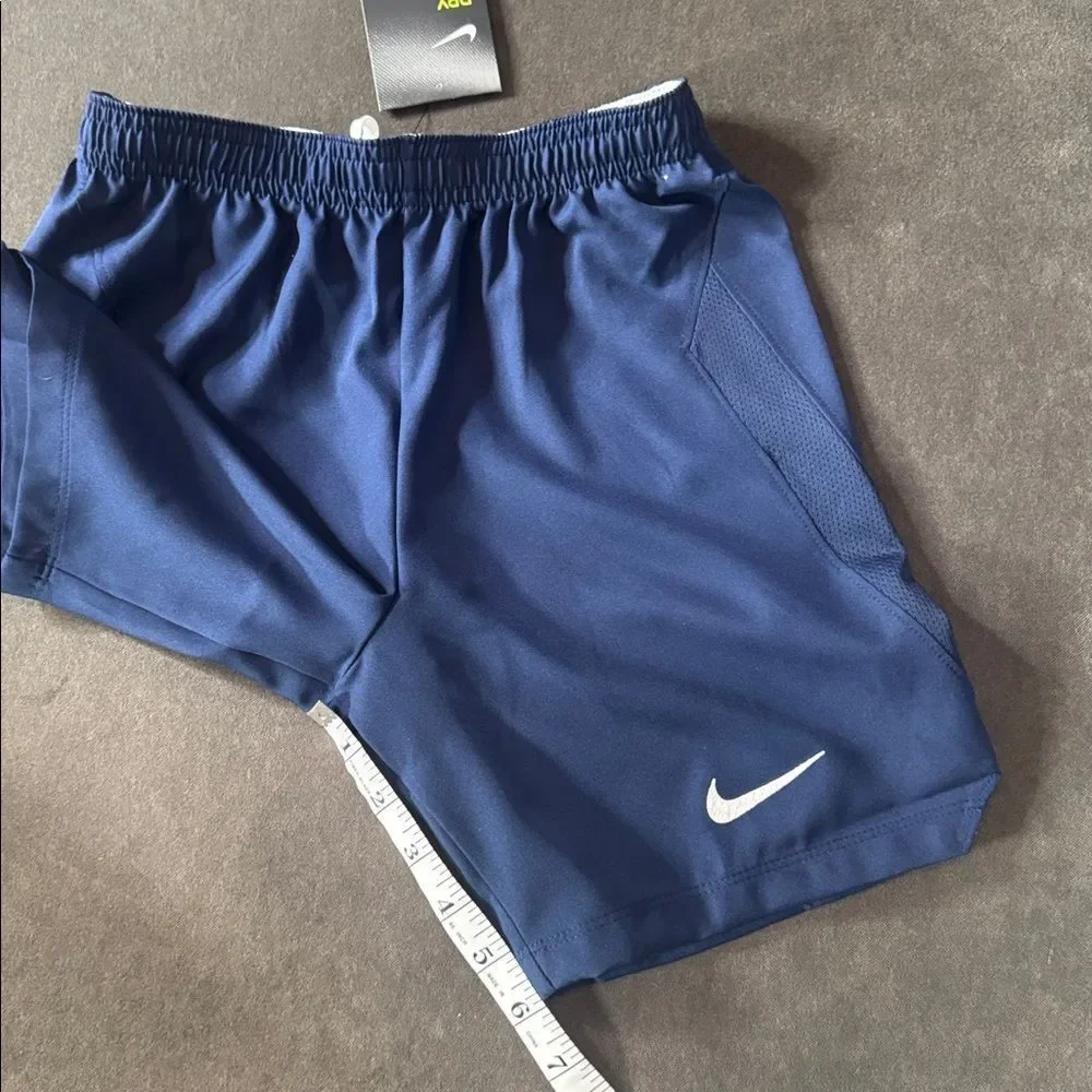 Nike Youth Unisex Blue Sport Shorts Dry AJ1265-419 Size S NWT